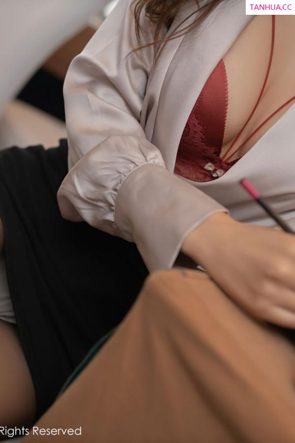 唐安琪  [XiuRen]高清写真图 2022.01.19 No.4485 唐安琪第6张图片